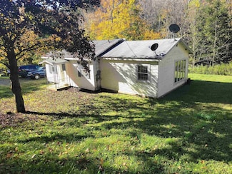 1711 Green Hill Rd, Pawlet, VT 05761