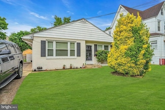 2130 43rd St, Pennsauken, NJ 08110