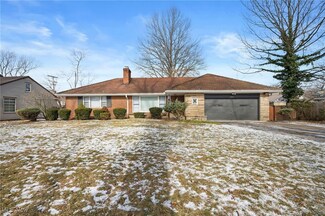 15857 Henley Rd, Cleveland, OH 44112