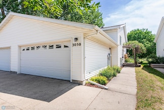 3050 18th St S, Fargo, ND 58103