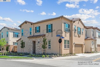 552 N Andalusia Way, Tracy, CA 95391