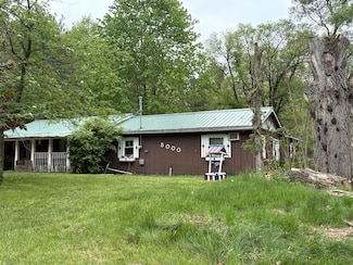 8000 Derry Rd, Vestaburg, MI 48891