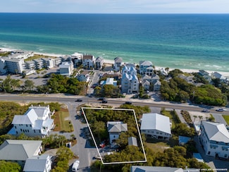25 Brenda Ln, Panama City Beach, FL 32413