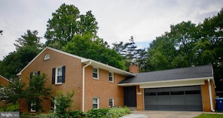 5116 Portsmouth Rd, Fairfax, VA 22032