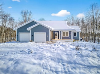 11936 108th Ave, Grand Haven, MI 49417