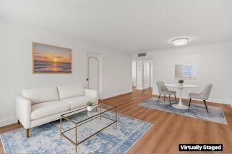 3001 NW 46th Ave Unit 310, Lauderdale Lakes, FL 33313
