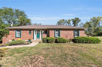 20120 Appleridge Ln, Spring Hill, KS 66083