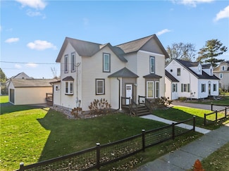 65 Lakeview Dr, Chetek, WI 54728