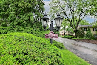 13350 W Bluemound Rd Unit 1, Elm Grove, WI 53122