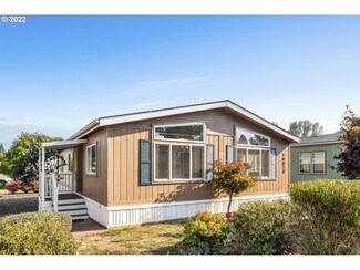 16870 SE 80th Place, Portland, OR 97267