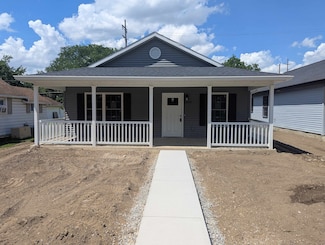 2208 24th Ave, Fort Wayne, IN 46802