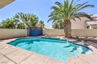7633 Raven Hills Dr, Las Vegas, NV 89149
