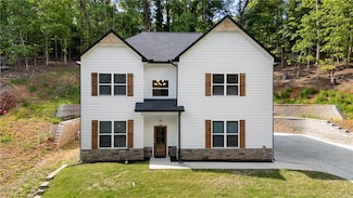 830 Dixon Dr, Gainesville, GA 30501