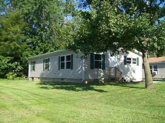 215 Olive St, Goshen, IN 46528