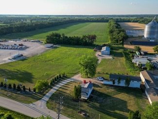 21820 W Railroad St, Marengo, IL 60152