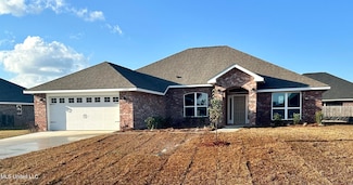 6202 Diamond Ln, Biloxi, MS 39532