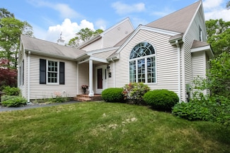 18 Spruce Grove Rd, Harwich, MA 02645