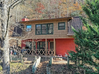 50 Cottontail Ln, Canton, NC 28716
