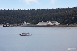 1561 Irondale Rd, Port Hadlock-Irondale, WA 98339