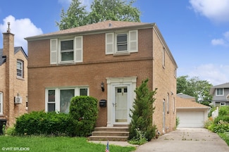 7158 N Mcalpin Ave, Chicago, IL 60646
