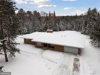 6212 Pincherry Rd, Gilbert, MN 55741