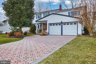 15 Papermill Rd, Cherry Hill, NJ 08003