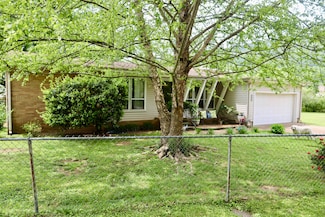 3421 Franklin Dr, Chattanooga, TN 37419