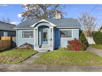 8017 SE Ellis St, Portland, OR 97206