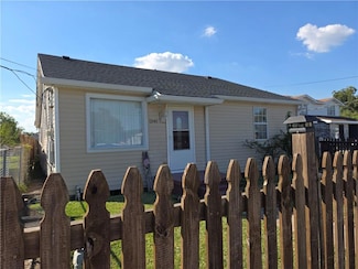1340 Marshall Dr, Marrero, LA 70072