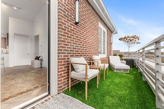 100 E Putnam Ave Unit 311, Greenwich, CT 06807