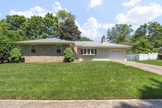 25 Dogwood Ln, Freehold, NJ 07728