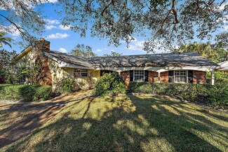 222 Fairway W, Jupiter, FL 33469