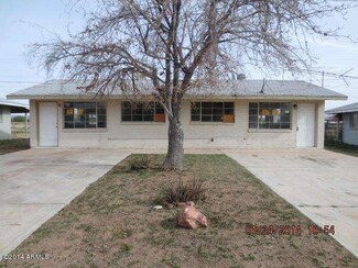 414 Reizen Dr, Morristown, AZ 85342