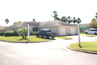 1 Pinehurst Dr, Laguna Vista, TX 78578