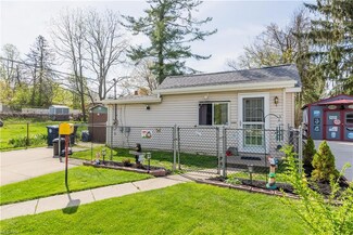 2596 Shelburn Ave, Akron, OH 44312