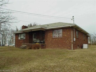 51 Highview Cir, Weirton, WV 26062
