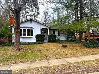 12909 Cohasset Ln, Woodbridge, VA 22192