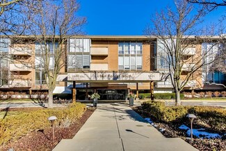 1301 N Western Ave Unit B217, Lake Forest, IL 60045