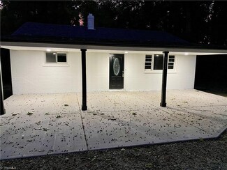 5102 Minnow Rd, Greensboro, NC 27405