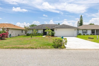 11811 Scarecrow Ln, Orlando, FL 32821