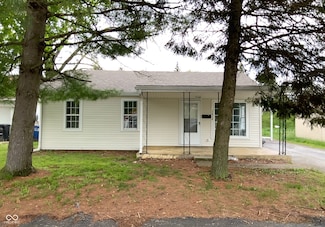 1019 E Jackson St, Shelbyville, IN 46176