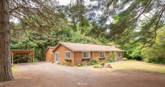 9705 SW Cemetery Rd, Vashon, WA 98070