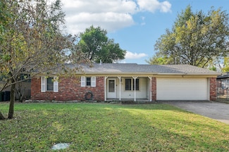 506 Lynda Ln, Arlington, TX 76010