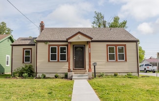 1691 E Grand St, Springfield, MO 65804