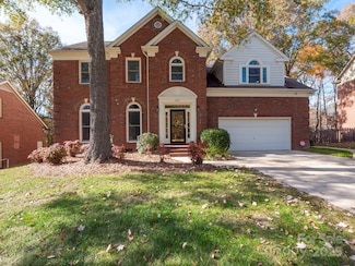 237 Walnut Point Dr, Matthews, NC 28105