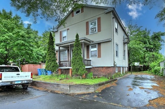 30 Atlas St, Hamden, CT 06517