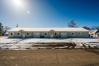 358 E 7th St, Sheridan, WY 82801