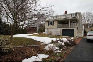 9 Wheelers Point Rd, Gloucester, MA 01930