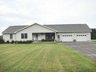11871 Maple Ridge Rd, Medina, NY 14103