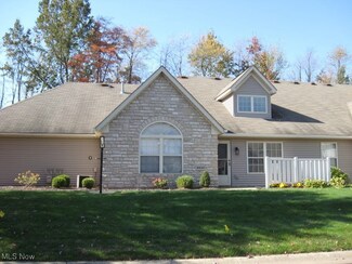 8833 Scotslanding Cir NW Unit 11A, Massillon, OH 44646